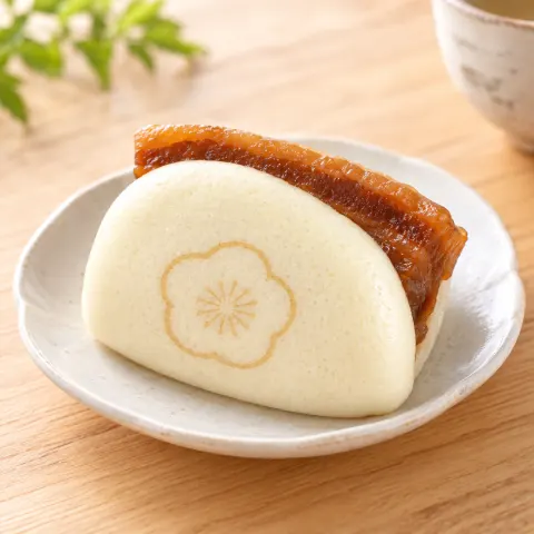 博多角煮まんじゅう：盛り付け例